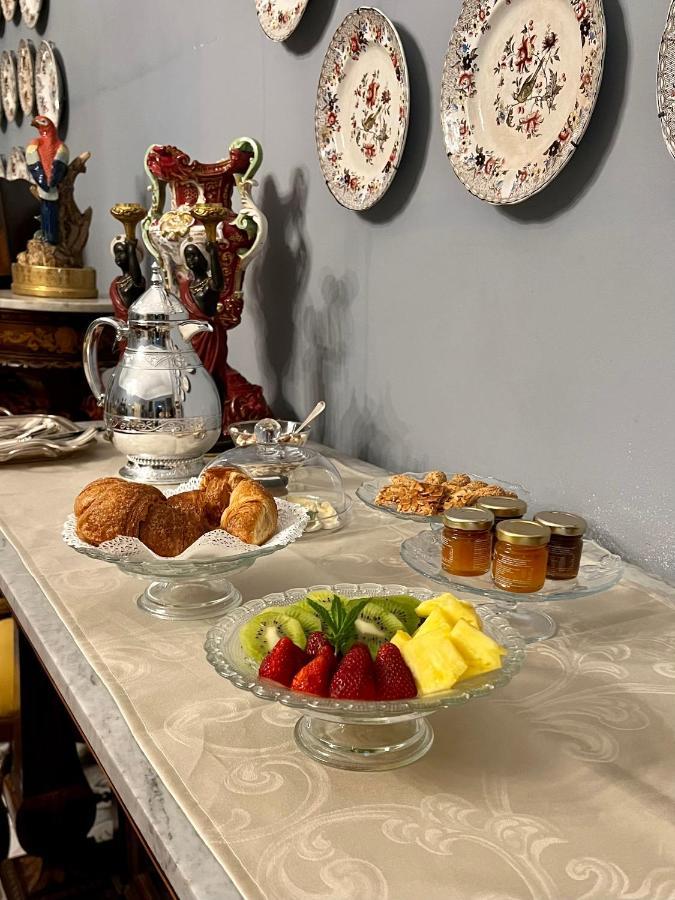 Donna Guia Suite Palermo Buitenkant foto