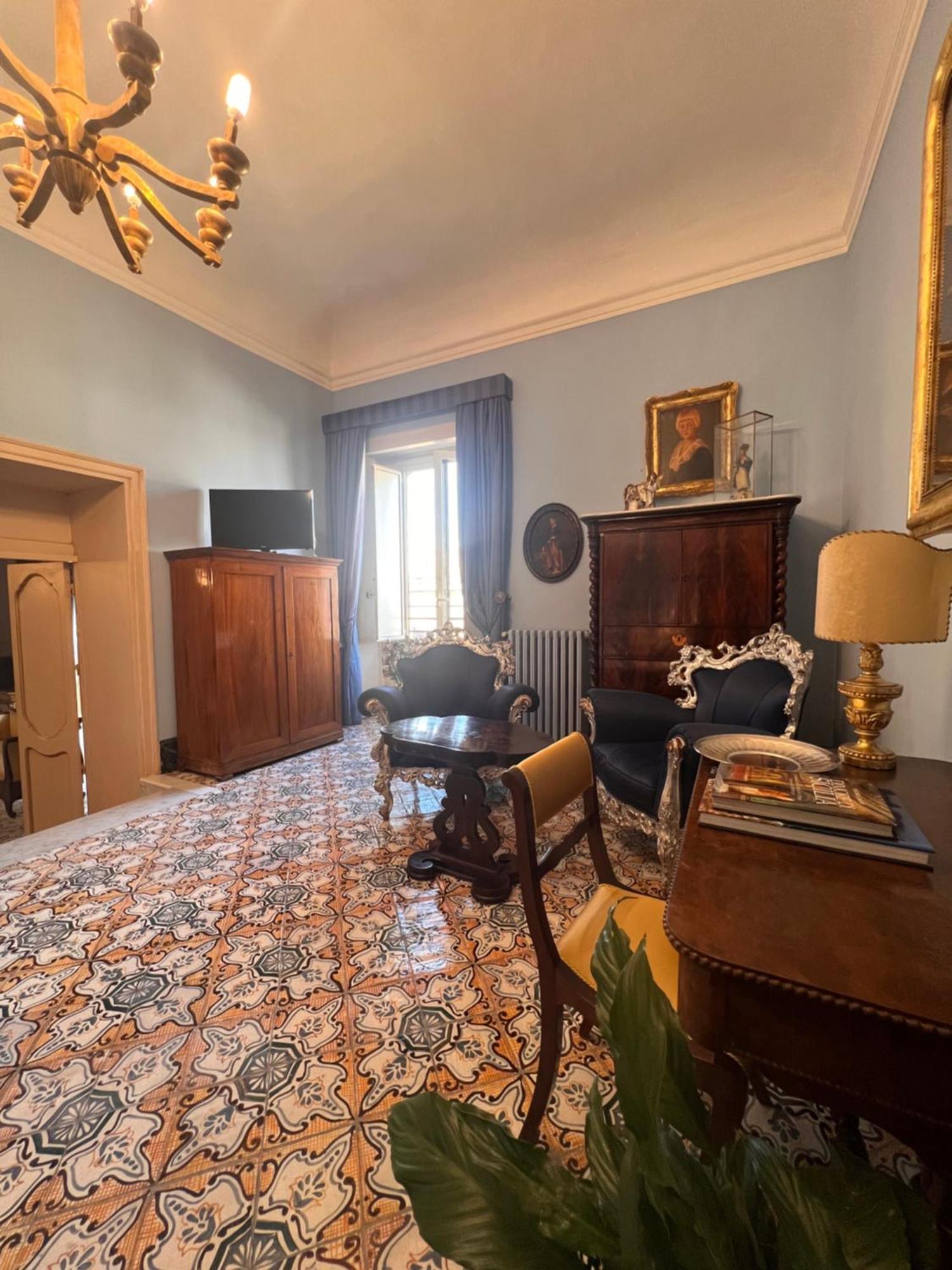Donna Guia Suite Palermo Buitenkant foto